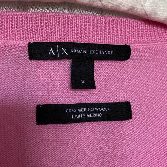 Armani Exchange 100% merino wool, lightweight, v-neckline, sweater! Size Small - Picture 4 of 12